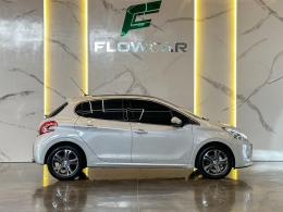 PEUGEOT - 208 - 2014/2015 - Branca - R$ 49.900,00