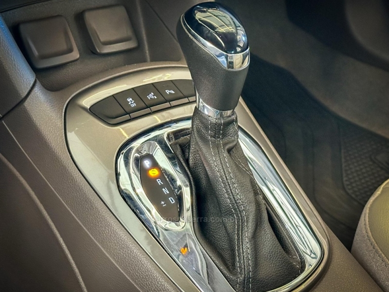 CHEVROLET - CRUZE - 2018/2019 - Branca - R$ 99.900,00