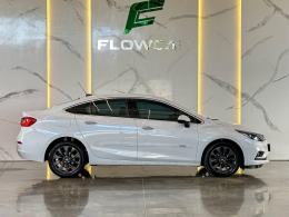 CHEVROLET - CRUZE - 2018/2019 - Branca - R$ 99.900,00